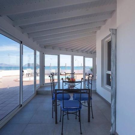 Corralejo Beachfront Villa Remos With Lobos Island View, Private Pool, Wifi & Bbq By Amazzzing Travel מראה חיצוני תמונה